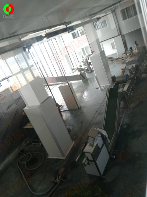 韭菜殺青加工生產(chǎn)線近日組裝測(cè)試成功投入生產(chǎn)