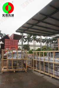 上海經(jīng)銷客戶兩套渦流洗菜機裝車出貨