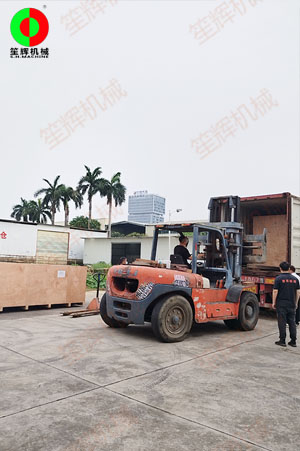 泰國(guó)客戶(hù)復(fù)購(gòu)的沙拉菜清洗脫水線(xiàn)設(shè)備發(fā)貨交付！