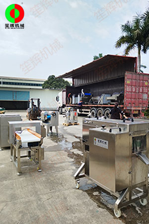 客戶(hù)訂購(gòu)的一批肉類(lèi)和水產(chǎn)加工設(shè)備發(fā)貨交付！